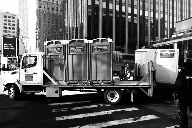 Best Luxury portable toilet rental  in Wiggins, MS